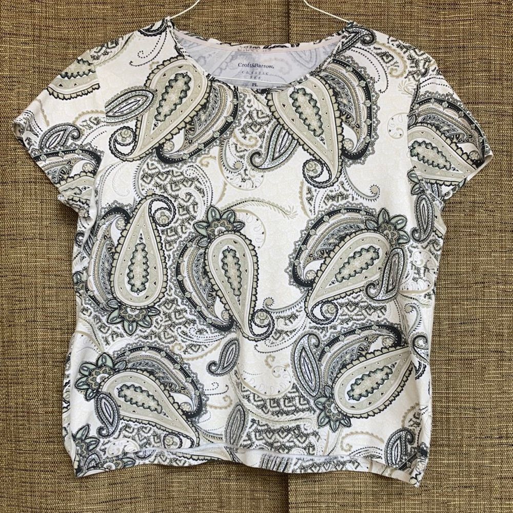 Croft and Barrow cotton paisley print tee shirt